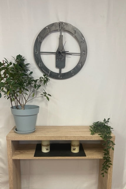 AR0389 Pendule Bouteille AOC