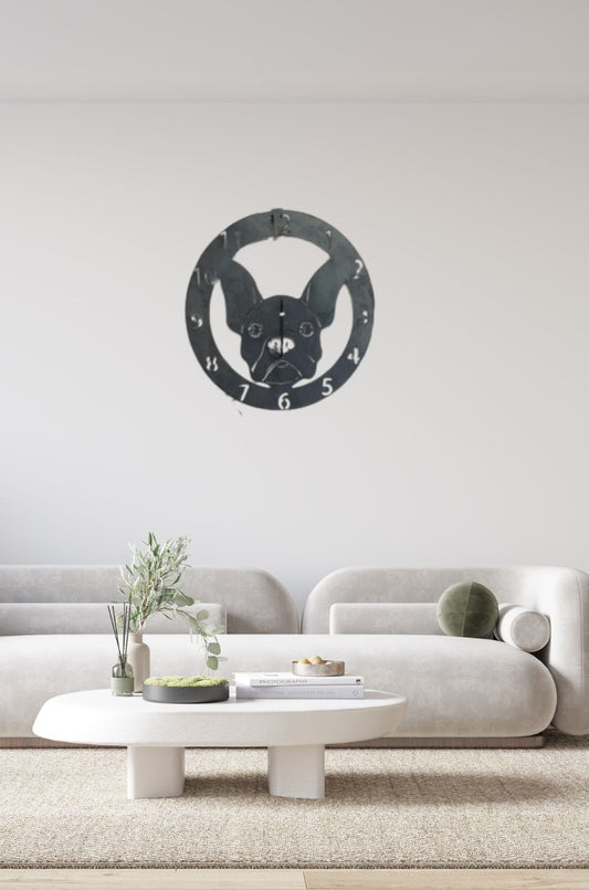 AR0428 Pendule Tête de bouledogue
