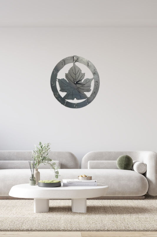 AR0387 Pendule Feuille de vigne